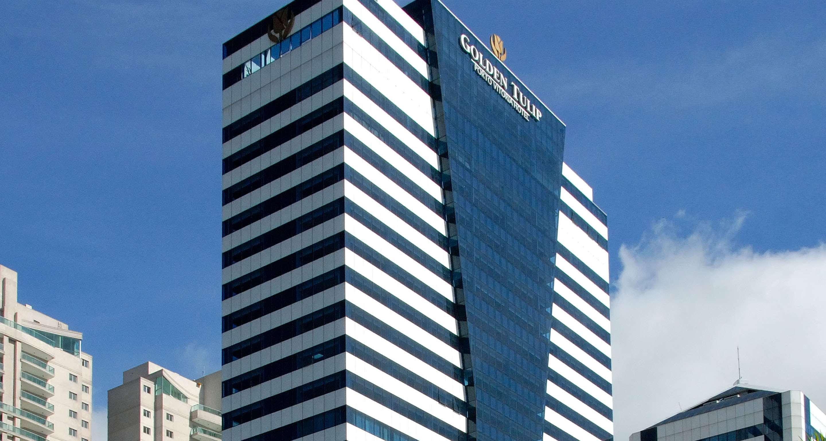 Golden Tulip Porto 4*