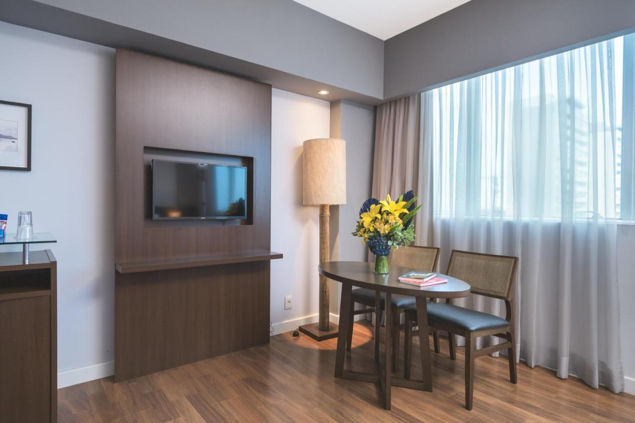 Golden Tulip Porto Hotel 4*