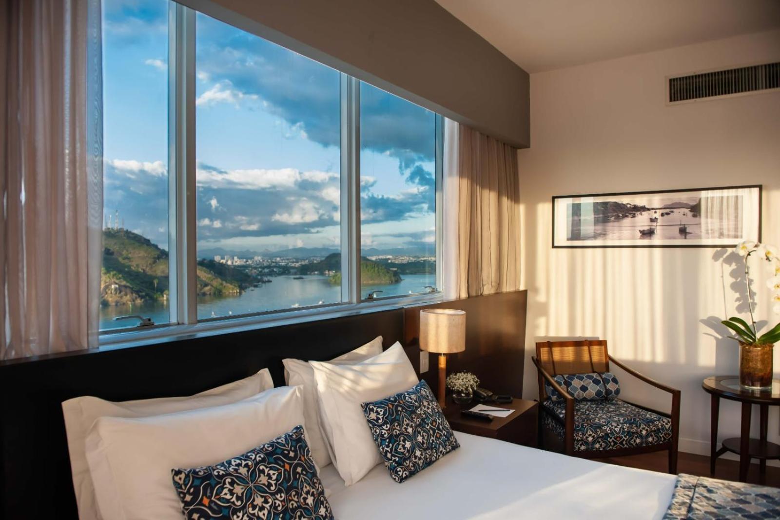 Hotel Golden Tulip Porto 4*