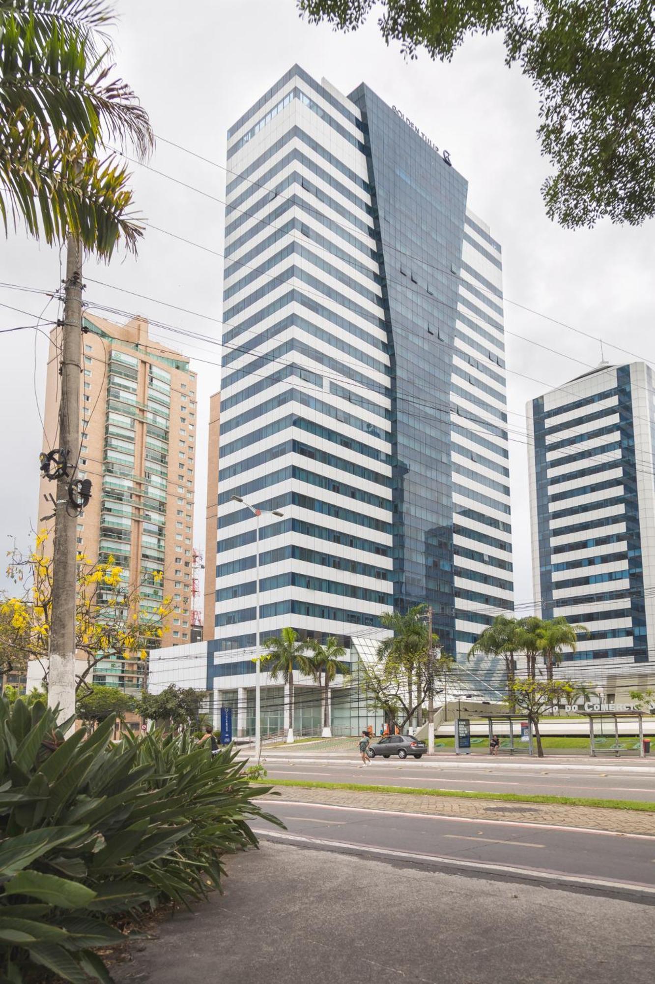 Golden Tulip Porto Hotel 4*